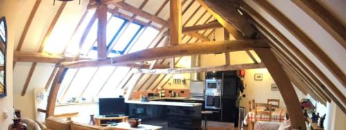 Oak Barn