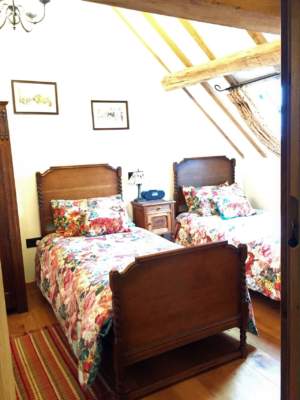 Oak Barn Twin Room upstairs