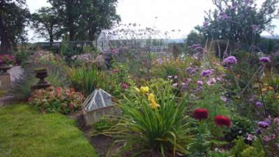 Rear Garden Border at Church House Farm